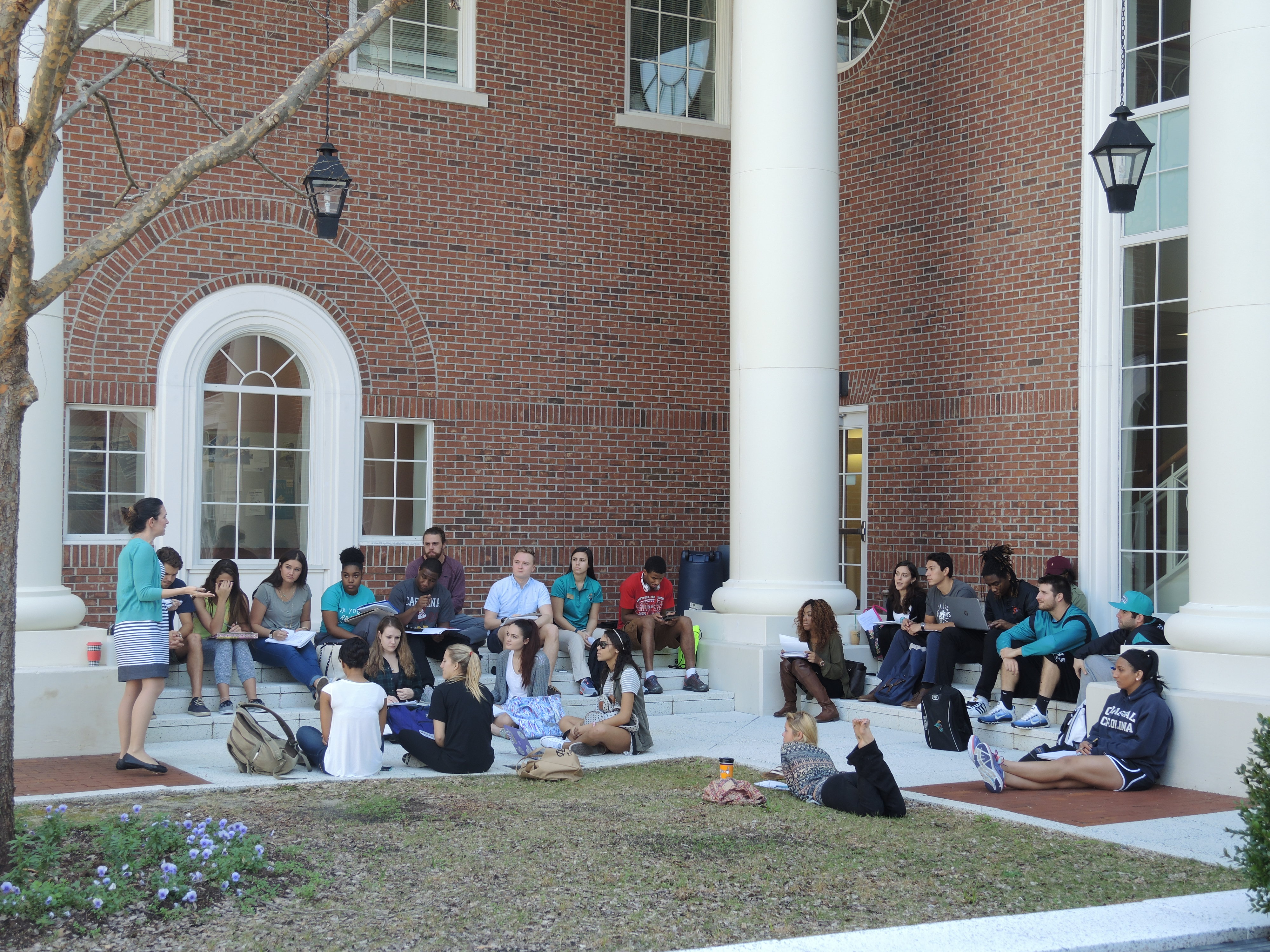 Edwards Courtyard is a popular place to hold an occasional class outdoors and that is what happened today (Photo by Jada Bynum).